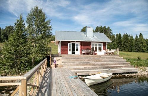 Gallo House | Hugsnäset Semesterstugor och Fiske