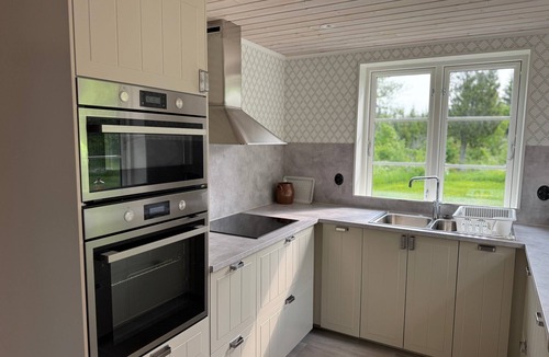 Morlunda House | Hus Hällemåla – Secluded Holiday Home in the Heart of Småland's Forests