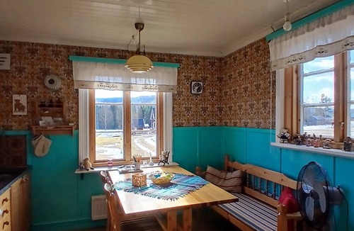 Hammarstrand House | Hus Hammerstrand – Rustic Holiday Home in the Ragundadalen Valley, Jämtland