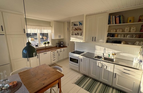 Blomstermala House | Hus Hornsö - Modern vacation home in Småland with pure nature