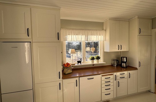 Blomstermala House | Hus Hornsö – Swedish Style Holiday Home in Nature Park Småland