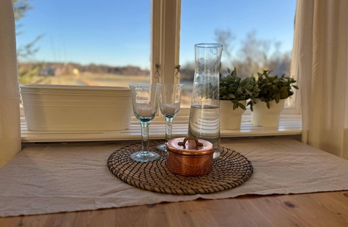 Blomstermala House | Hus Hornsö – Swedish Style Holiday Home in Nature Park Småland