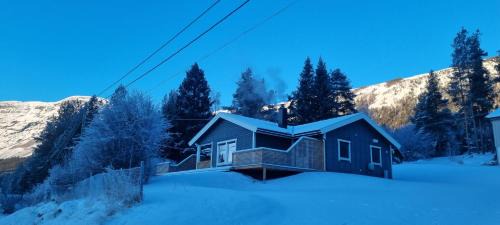 Skjaak House | Hus i flott natur