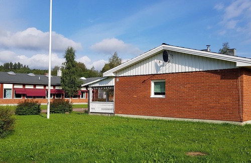 Stollet Villa | Hus Klarälven on river Klarälven with office for business, pet friendly