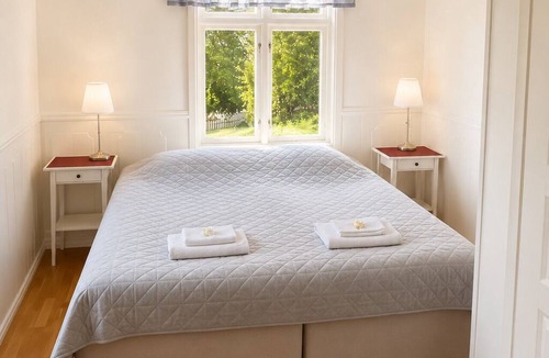 Dala-Husby Bed & Breakfast | Husby Wardshus