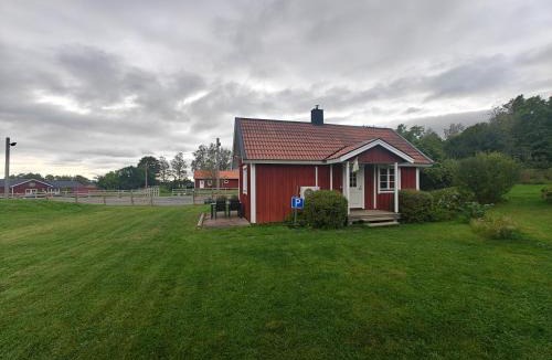 Orsundsbro House | Hustugu Gård