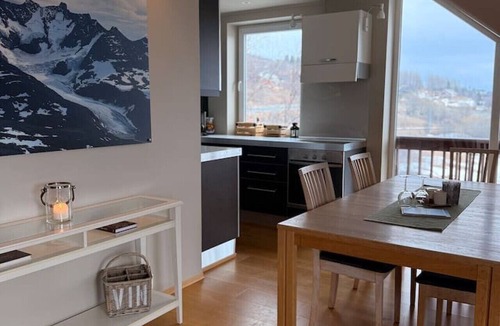 Geilo Apartment | Hyggelig toppleilighet nær sentrum