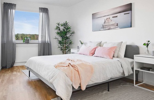 Eskilstuna Apartment | hyr ut en Najs Lägenhet