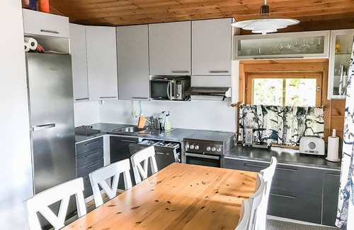 Kehys-Kainuu House | Hyrynpirtti mökki by Interhome