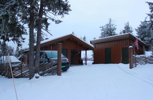 Ringsaker House | Hytte sentralt Ljøsheim, Ringsaker(nær Sjusjøen)