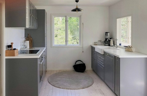 Saltsjobaden House | Idyllic holiday home with scenic views on Älgö