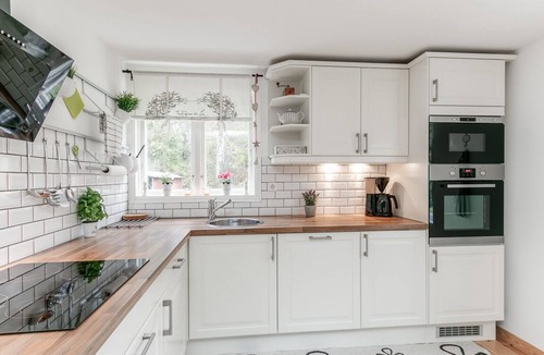 Bockara House | Idyllic holiday home in southern Sweden, near the lake, WiFi