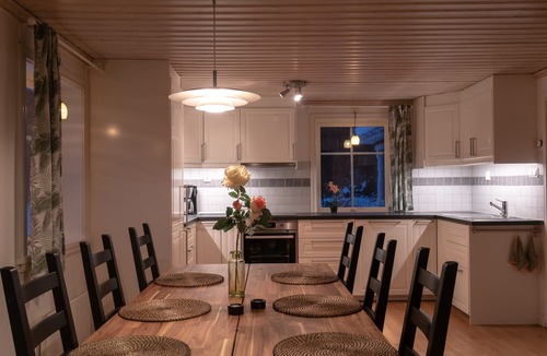 Sunne Municipality House | Idyllic Swedish house with lake view and 350 m private shoreline