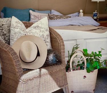 Skien Other | Idyllisk glamping rett ved elven