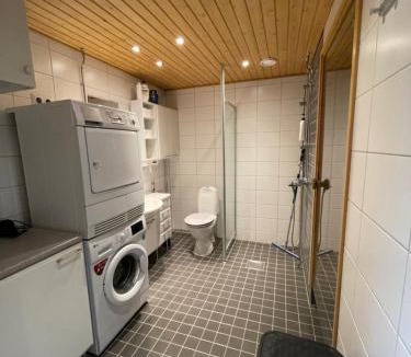 Lahti Apartment | Ilmastoitu 55 m2 huoneisto saunalla Lahden satamassa