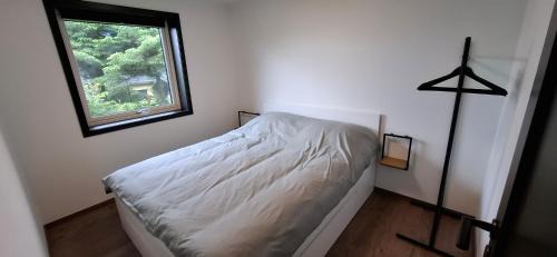 Alesund Apartment | In quiet Hessa Free parking Sea view Large garden