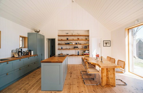 Soderholm House | Island home by water and sauna in Södermöja