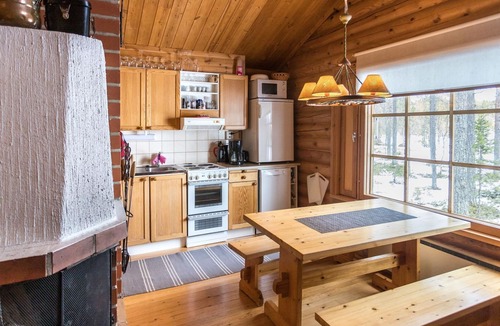 Akaslompolo House | Jänkäluppo 1 by Interhome