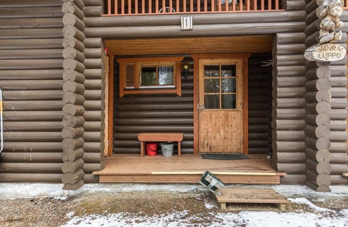 Akaslompolo House | Jänkäluppo 1 by Interhome