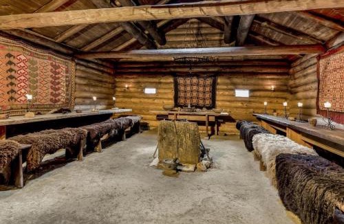 Sel House | Jørundgard Vikingcamp