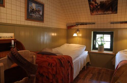 Hinneryd House | J A Ranch Bed & Breakfast