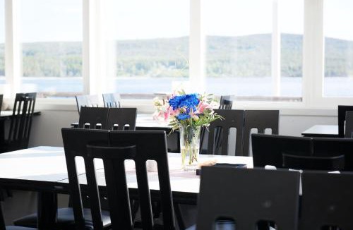 Kopmanholmen Bed & Breakfast | Kajkanten Restaurang B&B