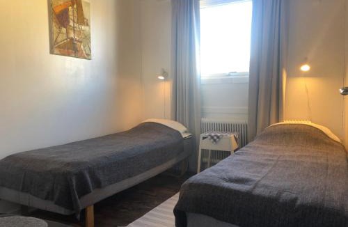 Kungshamn Hostel | Kajsa krabbat Vandrarhem