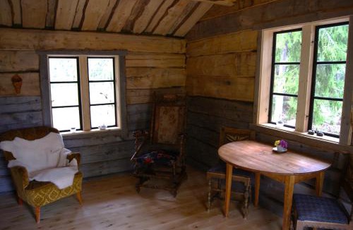 Alvkarleby Cabin | Karlsäter - Timmerstugan