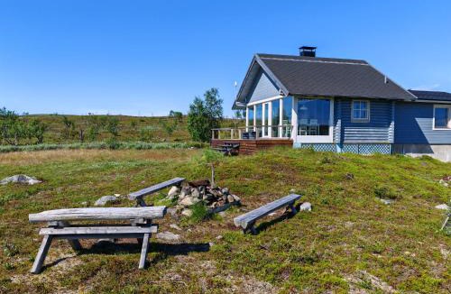 Polmak Apartment | Kieppi, open your door and enjoy the wilderness