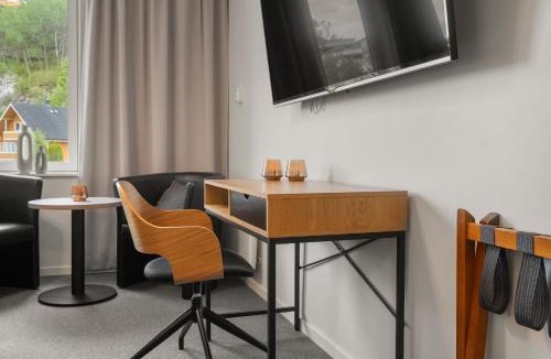 Floro Hotel | Kinn Hotell Florø