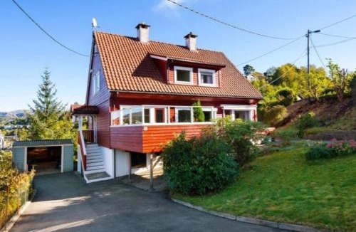Fana Apartment | Kjellerleilighet i Fana til leie-med gratis parkering og mange kollektiv reisemuligheter