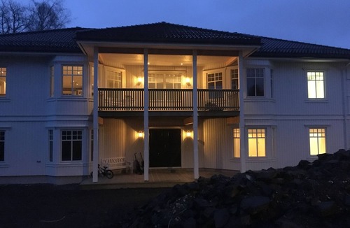 Ytrebygda Apartment | Klaeboe Apartment