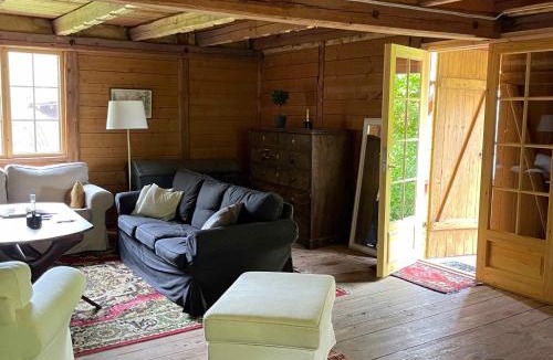 Linghem Bed & Breakfast | Klefstad gård