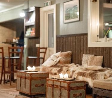 Klimpfjall House | Klimpfjällsgården Hotel & Restaurant