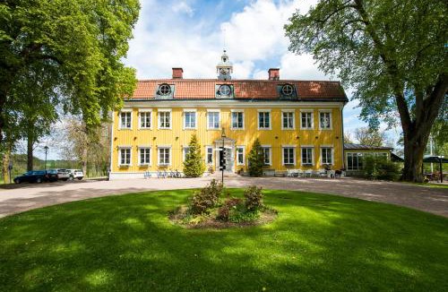 Skovde Municipality Hotel | Knistad Herrgård