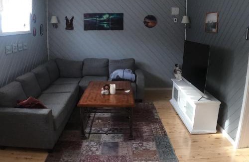 Indre Billefjord Apartment | Komfortabel overnatting på veien mot Nordkapp