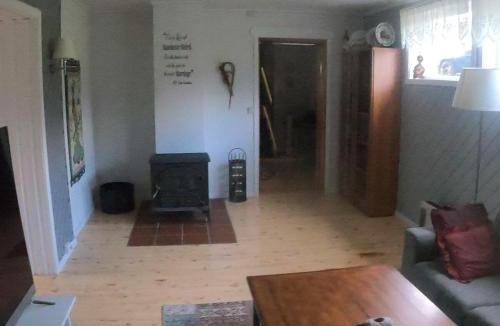 Indre Billefjord Apartment | Komfortabel overnatting på veien mot Nordkapp