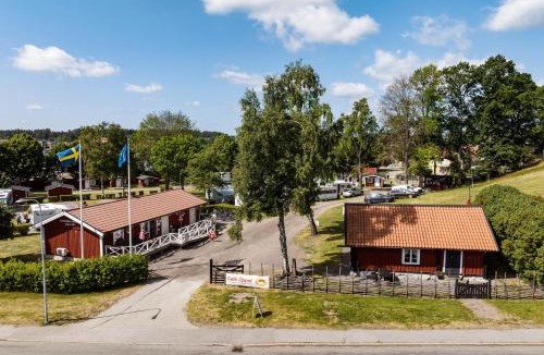 Soderkoping Resort | Korskullens Stugor