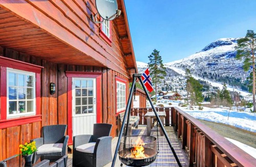Stryn Villa | Koselig Familie Hytte Hydla Stryn skisenter