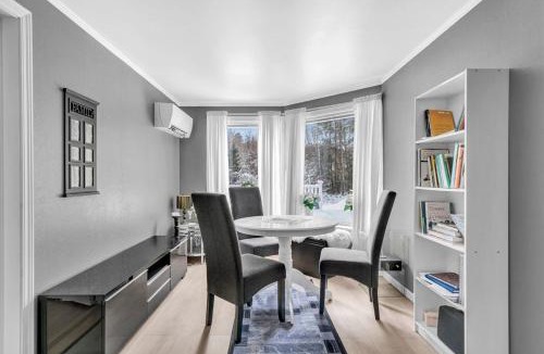 Arendal Apartment | Koselig fullt møblert leilighet
