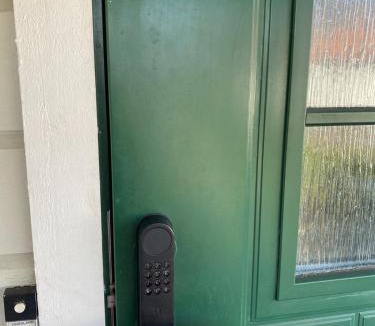 Drammen House | Koselig hus ved Elveparken, Drammen plus egen campingvogn på Homannsberget