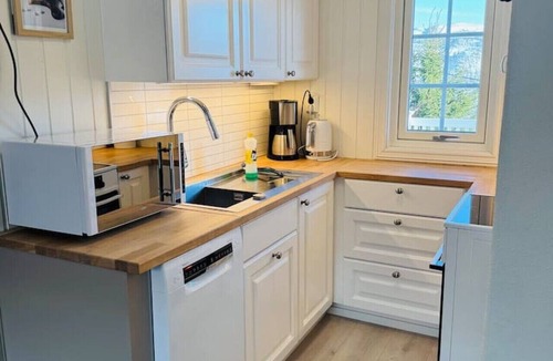 Hol Municipality Cabin | Koselig hytte midt i fredelige omgivelser