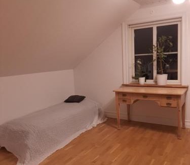 Strangnas Municipality Apartment | Krokbråten Gård vindsvåning
