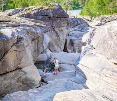 Mo-I-Rana Hotel | Krokstrand Fjellpark AS