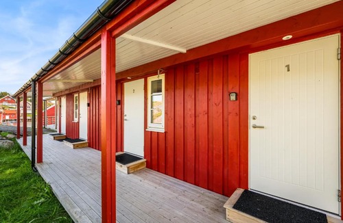 Averoy Municipality House | Kronborg marina