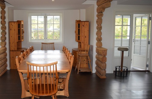 Tysnes House | Kronprins Olavs Villa: Exclusive SC Accommodation in Tysnes, Spectacular Views