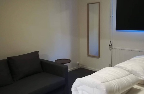Hamburgsund Hostel | Kustnära Vandrarhem - Hostel