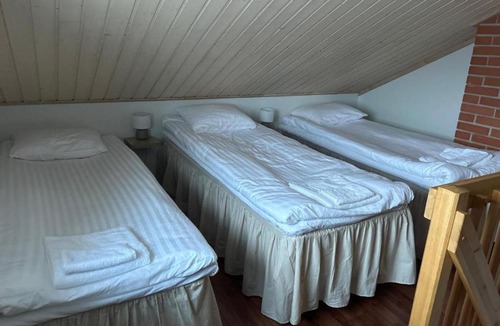 Inari Hotel | Kuukkeli Inari Red Cottage