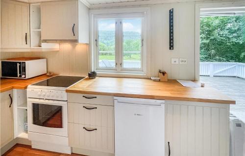 Lyngdal House | Kvåsneset