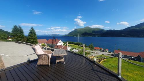 Averoy Apartment | Kvernesfjorden Apartments